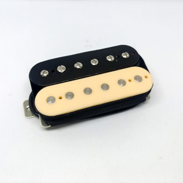iuso humbucker reverse zebra manico