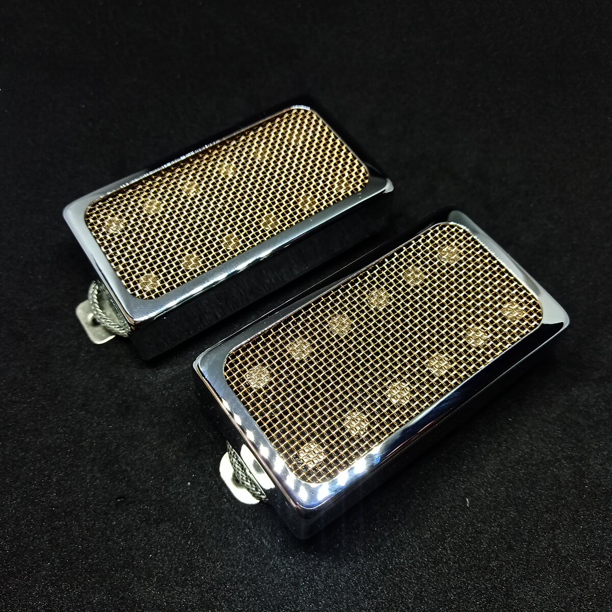 iuso humbucker gold mesh