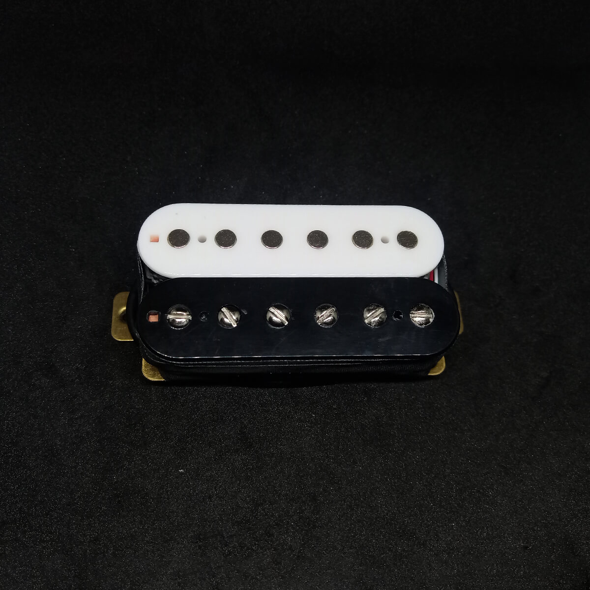 iuso humbucker brass reverse zebra white black bridge