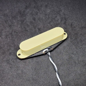 iuso pickups musicmaster bronco bass alnico5 crema