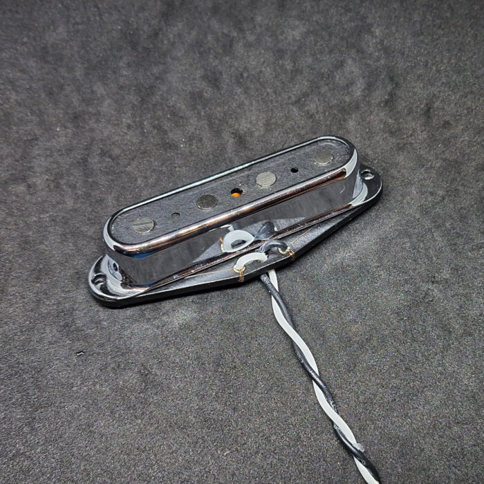 iuso pickups musicmaster bronco bass alnico5 cover cromata open type style 2